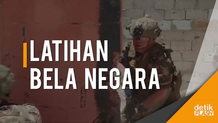 Saat Sang Raja Ikut Latihan Perang