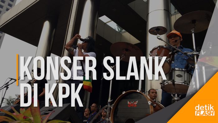 Slank Dendangkan Lagu Garuda Pancasila di Gedung KPK