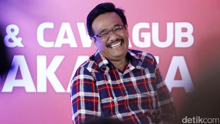 Blak-Blakan: Saat Djarot Dihibur Megawati Palsu Ala Teamlo