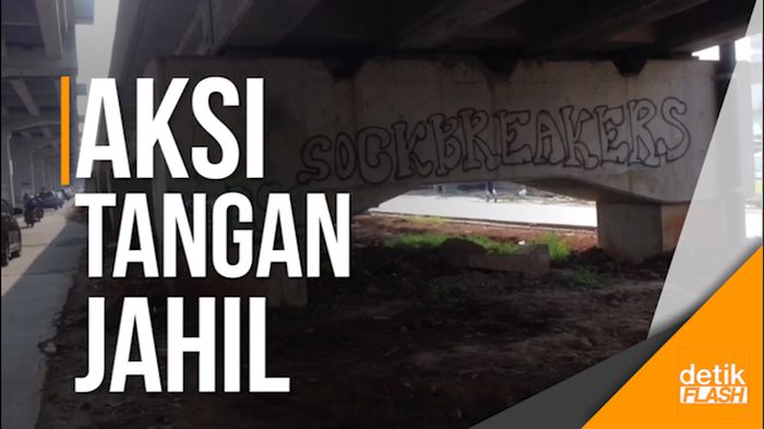 Penampakan Ulah Tangan Jahil di Proyek Tol Becakayu