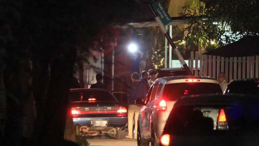 Begini Suasana Pertunangan Raisa dan Hamish Daud