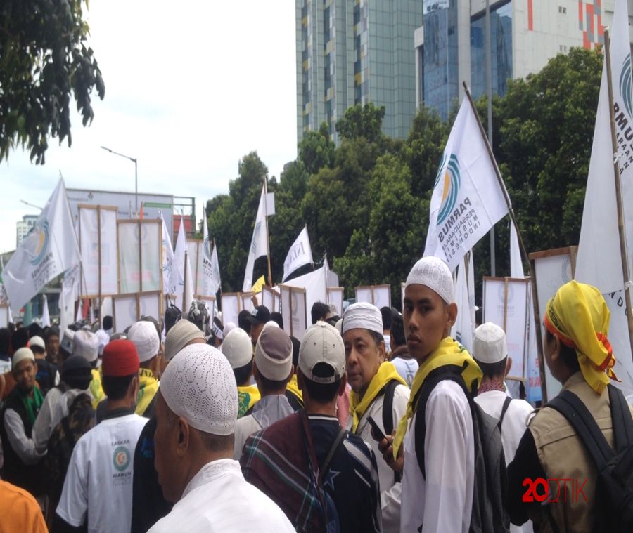 Sidang Ahok Bikin Lalin Tersendat