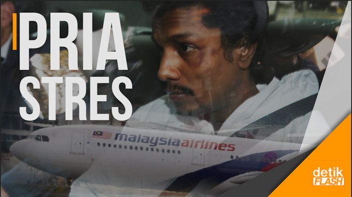 Video Penangkapan Pria yang Coba Masuk Kokpit Malaysia Airlines