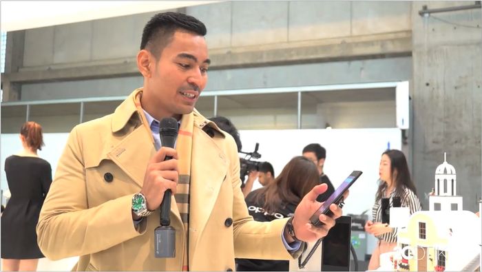 Robby Purba Terkesima dengan Ponsel 5X Lossless