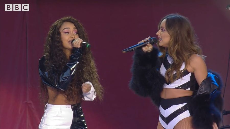 Tampil Seksi di Konser One Love Manchester, Little Mix Dihujat