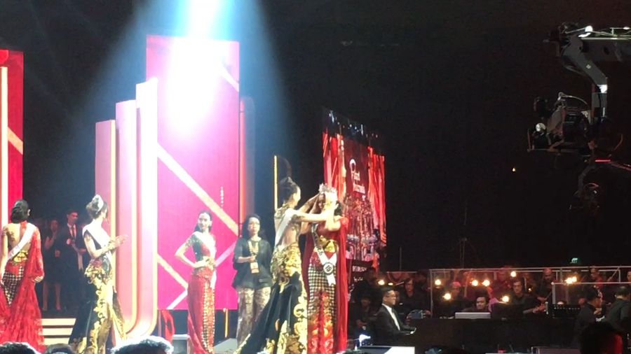 Selamat! Bunga Jelita dari DKI Jakarta Juara Puteri Indonesia 2017