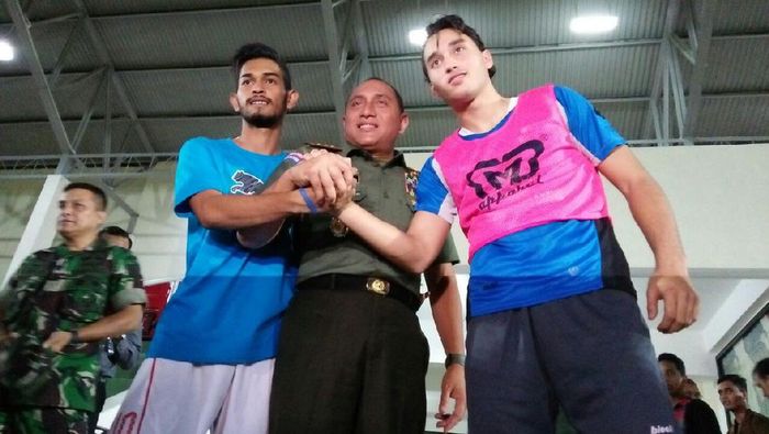 Ezra Walian tentang Naturalisasi, Jokowi dan Timnas Indonesia