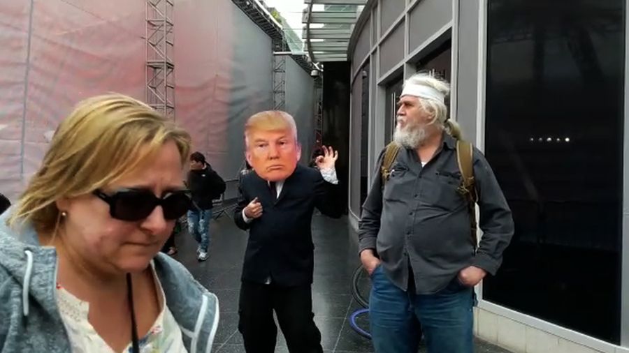 Pendukung Trump Turut Ramaikan Venue Oscar 2017
