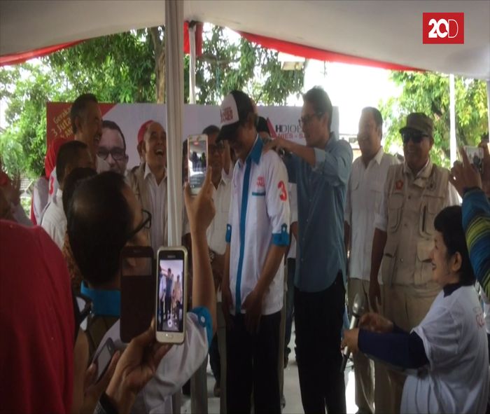 Sandiaga Kasih Bonus Pijitan untuk Relawan