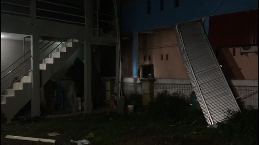 Video Suasana Indekos Usai Bom High Explosive Diledakkan