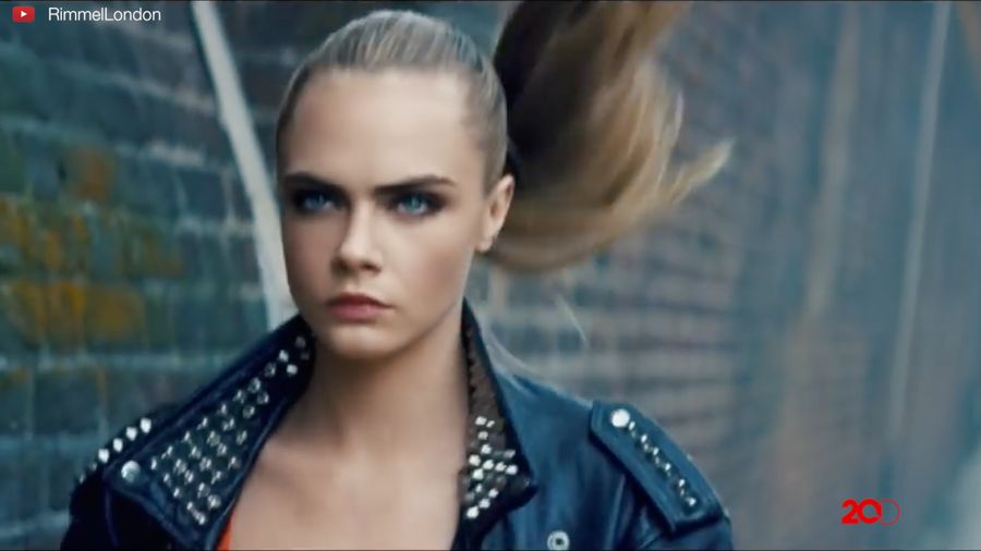 Kalahkan Marilyn Monroe, Cara Delevingne Jadi Wanita Tercantik Selama Seabad
