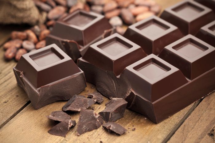 Makan Cokelat, Bercinta Jadi Lebih Nikmat