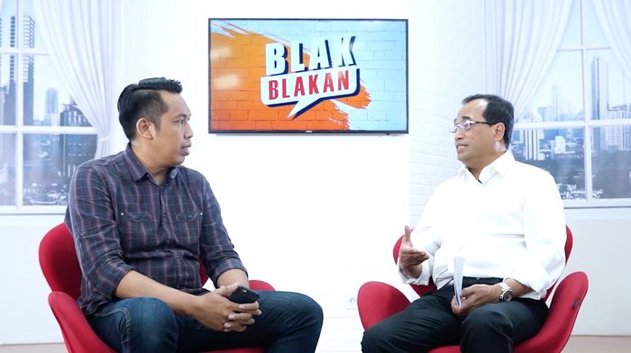 Blak-Blakan Menhub : Menguak Aturan Baru Taksi Online