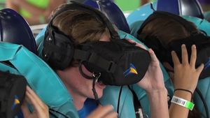 Ngeri! Roller Coaster Berpadu dengan Virtual Reality