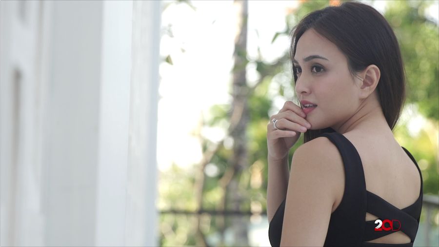 Celeb Of The Month: Photoshoot Shandy Aulia