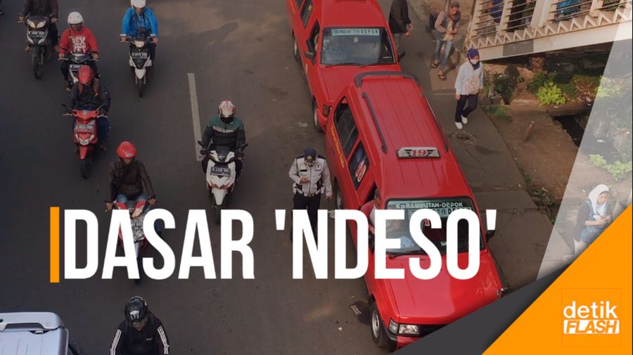 Perilaku Ndeso Pengendara di Stasiun Tanjung Barat