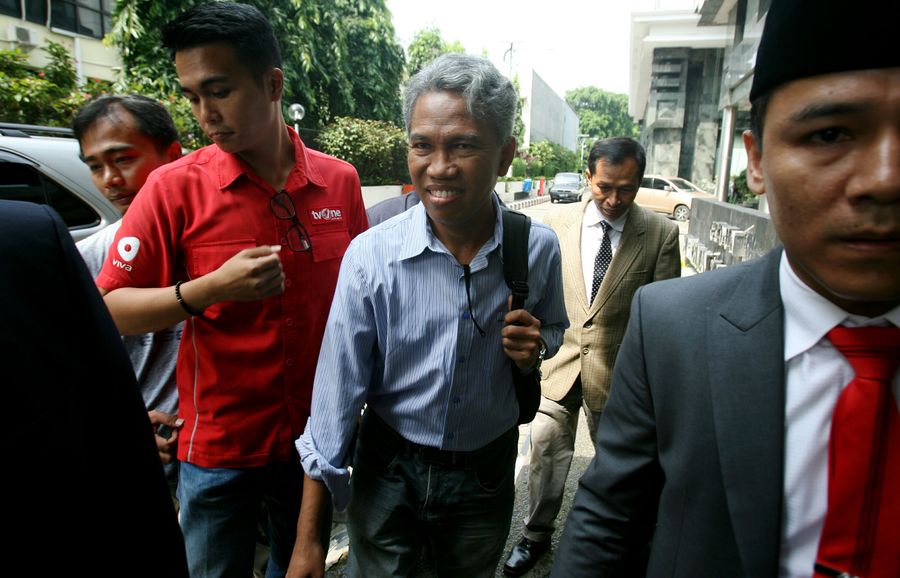 Ahok Sudah Tersangka, Nasib Status Buni Yani?