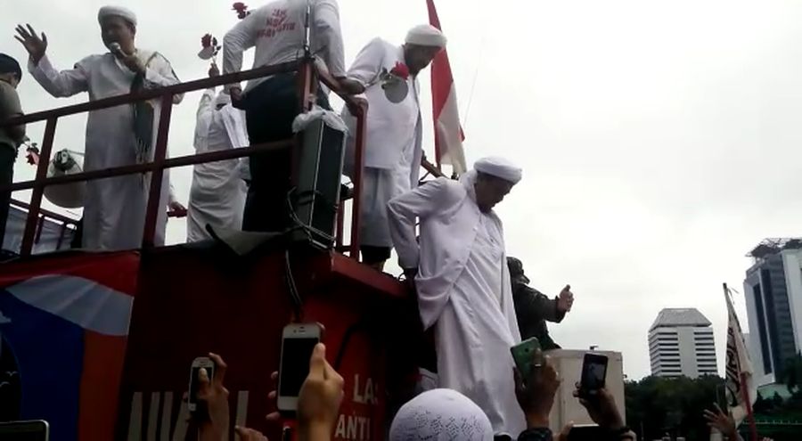 Habib Rizieq Pamit kepada Seluruh Peserta Aksi