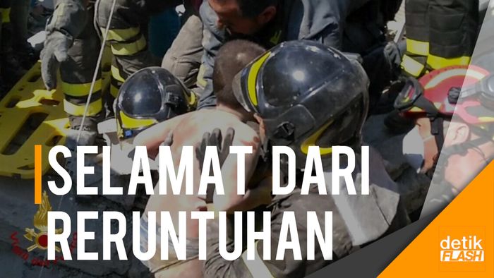 Kebahagiaan Petugas Selamatkan Tiga Korban Gempa di Italia