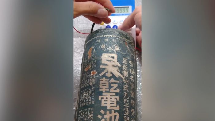 Menakjubkan! Baterai Antik Peninggalan PD II Masih Berfungsi 