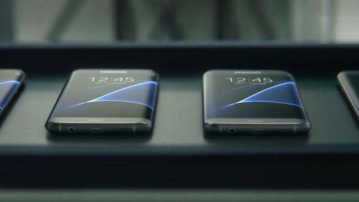 Pabrik Samsung Kemalingan, Ribuan Ponsel Raib
