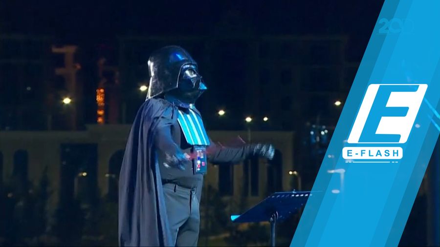 Momen Langka Ketika Darth Vader Jadi Konduktor Musik