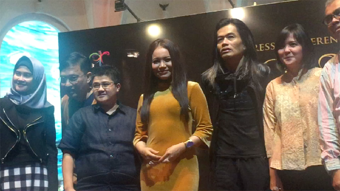 Rossa Gandeng Desainer Ternama untuk Kostum Konser