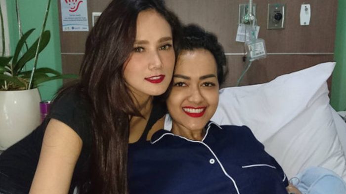Prihatin dengan Kondisi Jupe, Semua Teman Sarankan Berobat ke Jepang