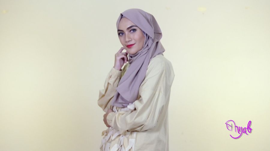 Tutorial: Hijab Pashmina ala Ashryrrabani