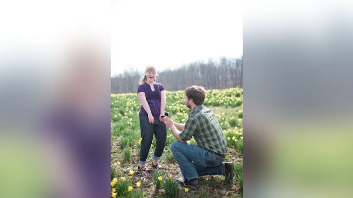 Menyentuh! Kisah Pria Lamar Kakak Beradik Sekaligus