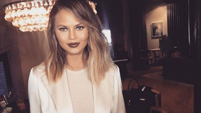 4 Inspirasi Make Up Selebriti Dunia di Hari Natal