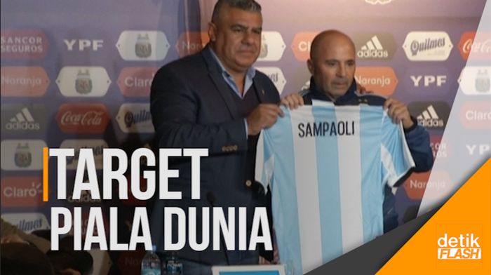 Sampaoli Resmi Tangani Argentina