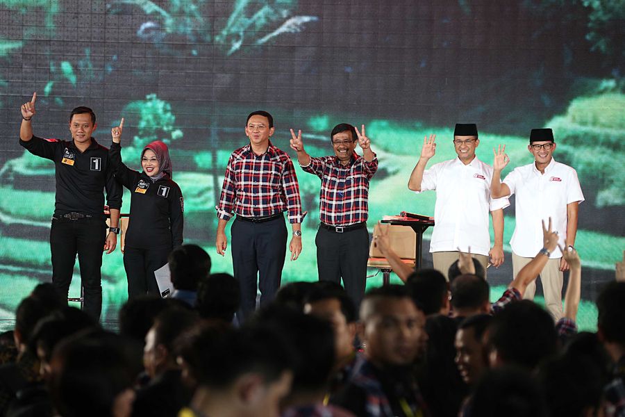 Saat Semua Calon Diminta Saling Memuji