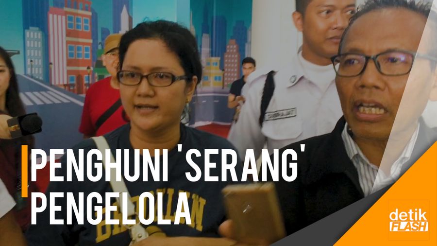 Momen Penghuni Green Pramuka City Serang Pengelola