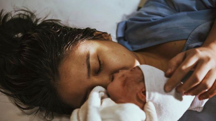 Nama Anaknya Disindir Netizen, Putri Titian Ngamuk