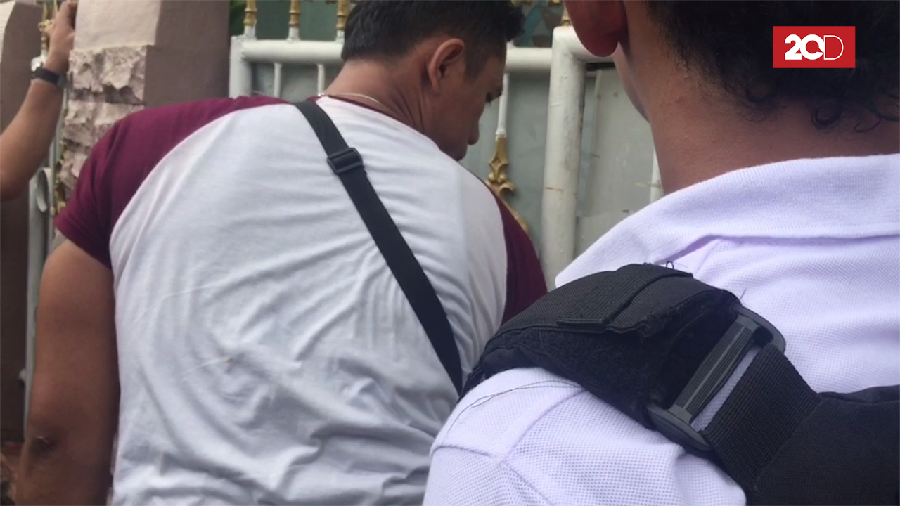 Geledah Rumah Firza, Polisi Datangkan Ahli Kunci  