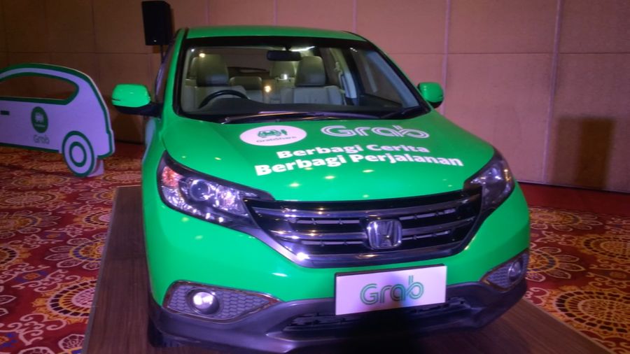 Berbagi Mobil dengan GrabShare