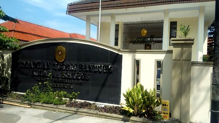 Cekcok Melulu Jadi Alasan Gugatan Cerai Gracia Indri