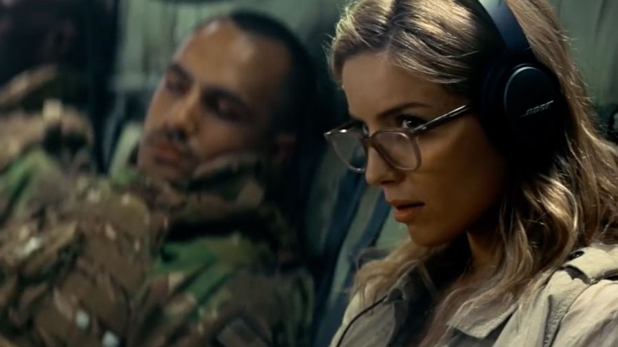 Annabell Wallis, Arkeolog Cantik di Film The Mummy