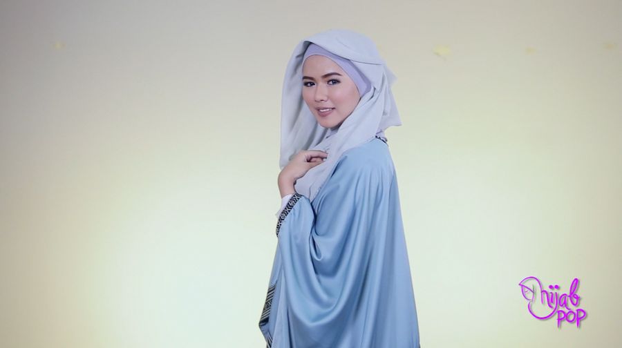 Hijab Style: Hijab Aksen Layer untuk Acara Formal