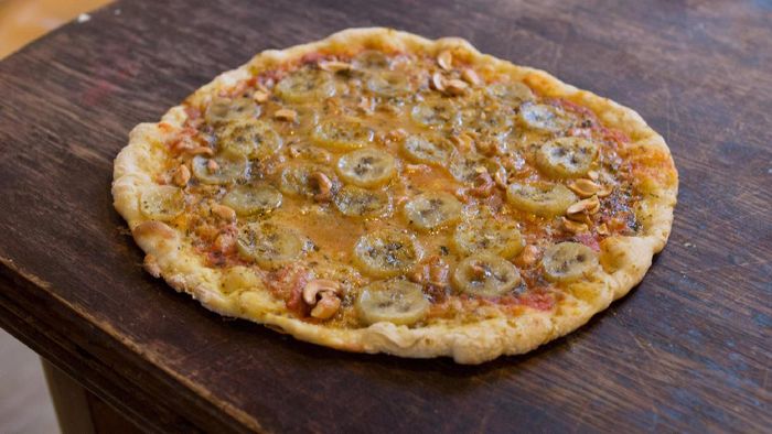 Seloyang Pizza Pembawa Jodoh