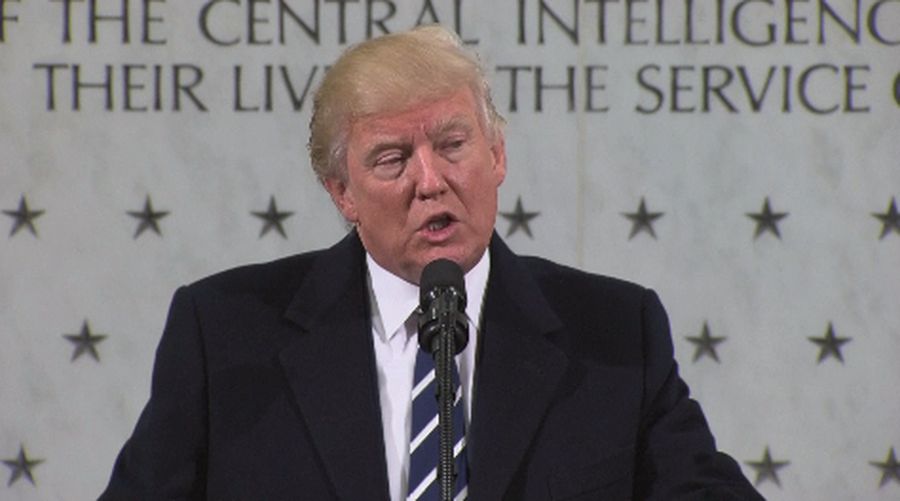 Donald Trump Dapat Surat Cinta dari 500 Ilmuwan Wanita