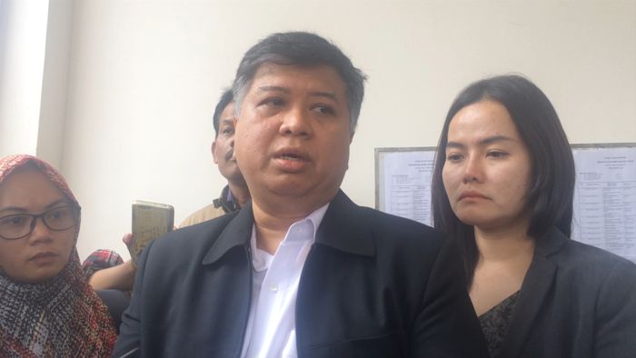 Putri Aisyah Menangis Lagi, Pengacara: Putus Pacar Aja Mau Bunuh Diri