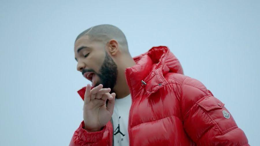 Drake Menang 2 Piala Lewat Hotline Bling