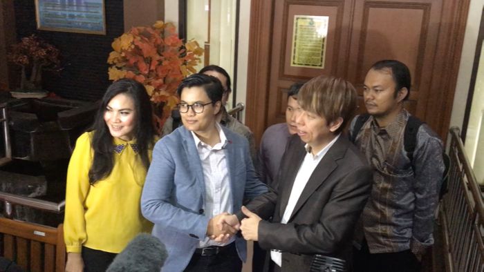 Aming-Evelyn Resmi Bercerai