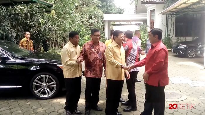 Novanto Merapat ke Rumah Mega Bahas Ahok