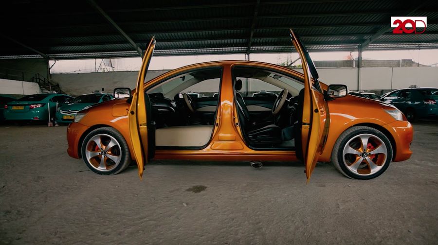 dhappening - Ngobrol Bareng Bidan Mobil Bermuka Dua