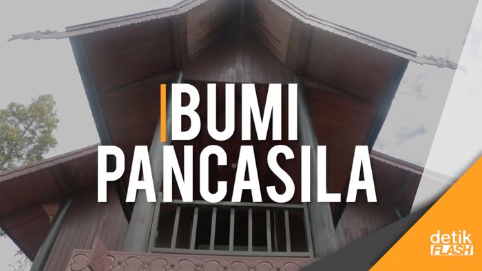 Meneladani Falsafah Huma Betang ala Suku Dayak