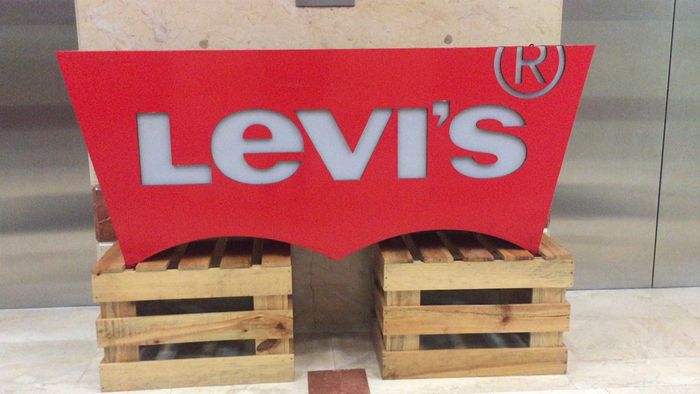 Levis Orange Tab 1969 yang Legendaris Datang Lagi