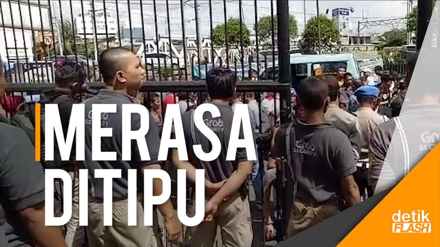 Merasa Tertipu Janji Insentif Lebaran, Ratusan Driver Grab Demo
